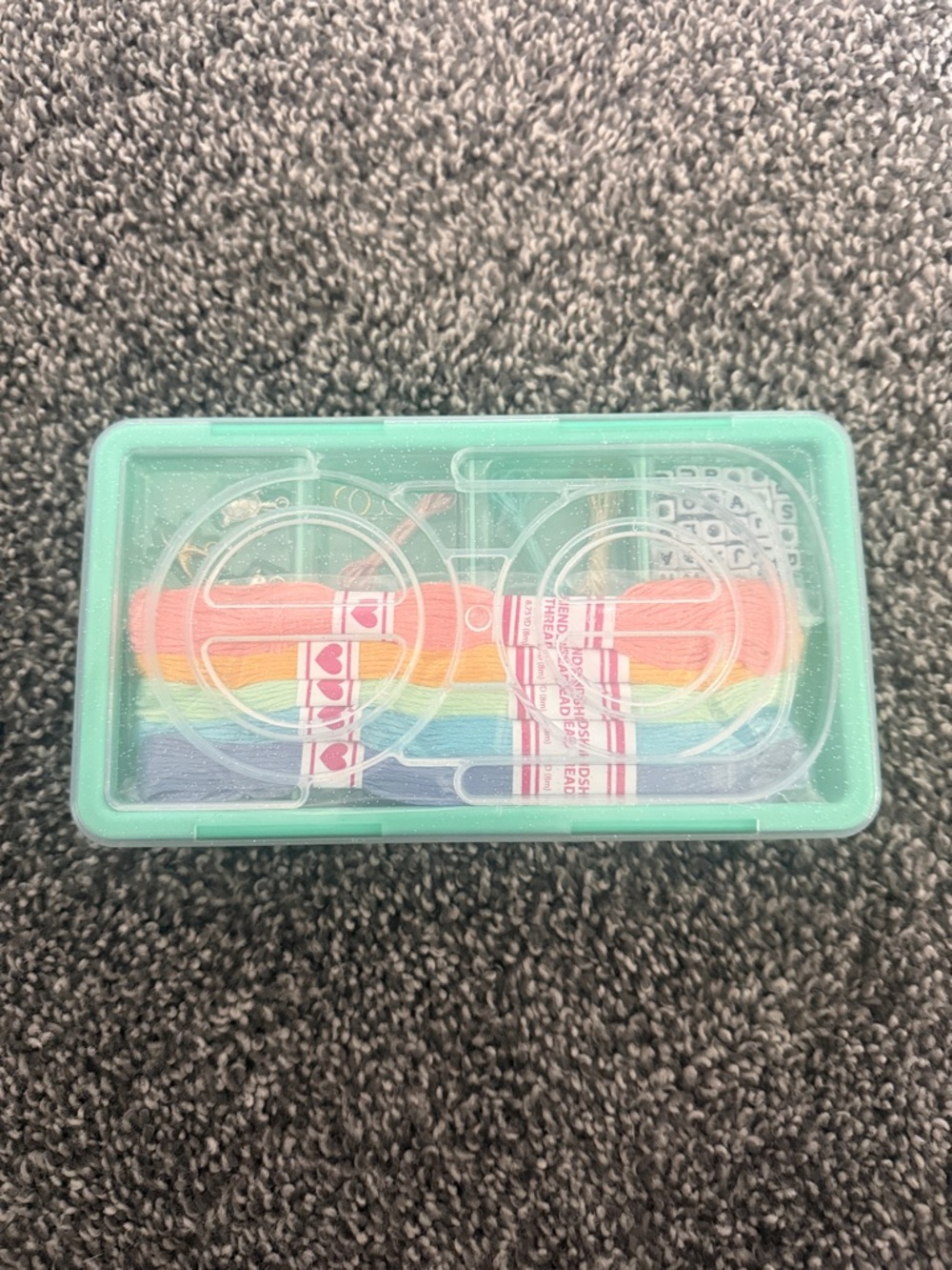Portable Rainbow Embroidery Floss and bead Case - Mint